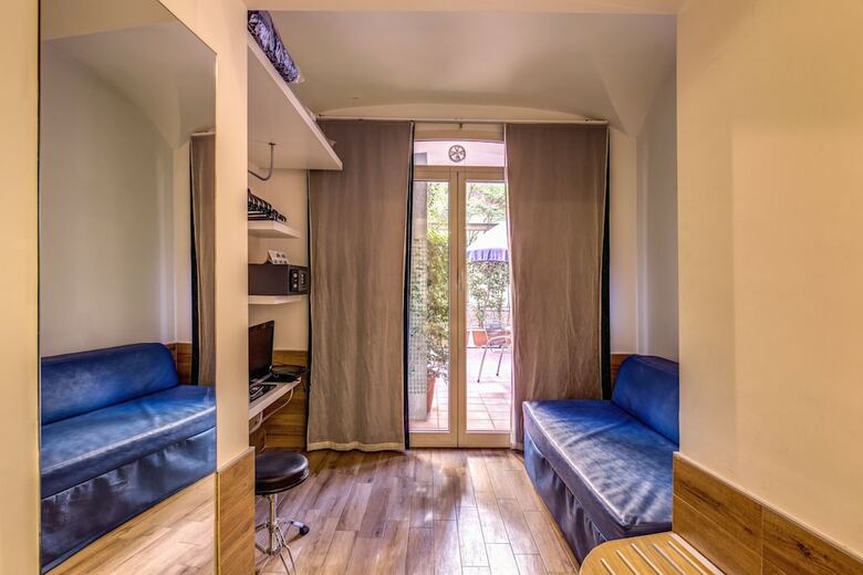 Hotel Franklin Feel The Sound