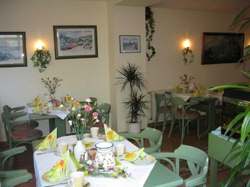 Hostal Haus Troja / Pension Katy