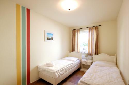 Apartmenthaus Hus �bi By Rujana