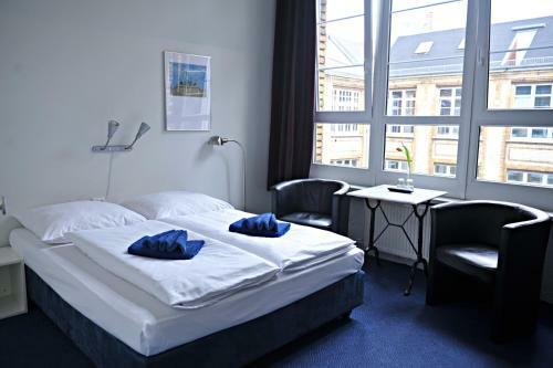 Hotel Transit