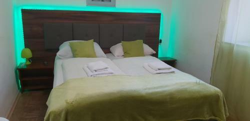 Kansakar Hotel