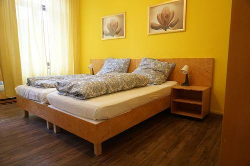 Hostal Pension Stadtmitte Garni