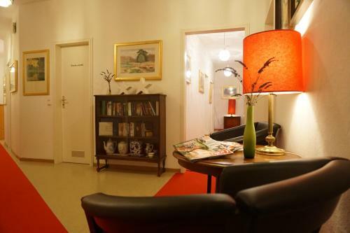 Hostal Pension Stadtmitte Garni