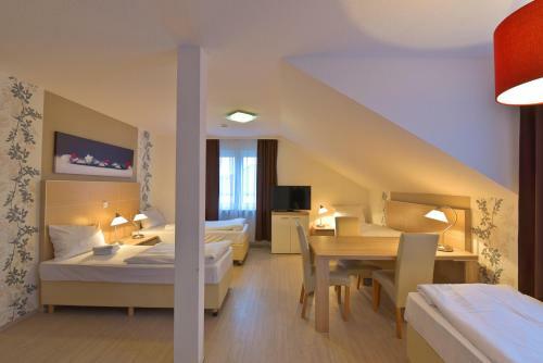 Hostal Pension Alt-finthen