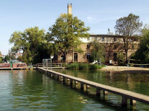 Albergue Seminar- Und G�stehaus Flussbad Gartenstrasse