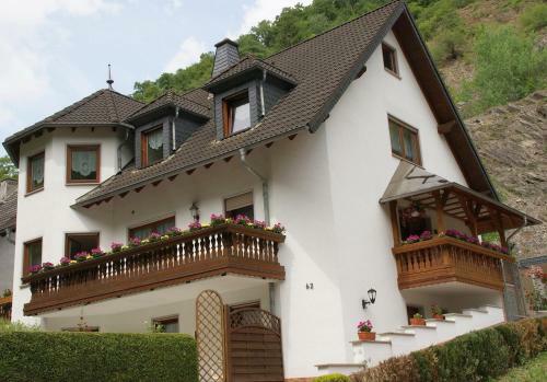 Hostal Pension Belzer