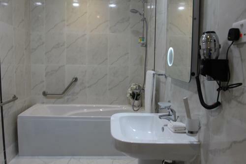 High End Gardens Aparthotel