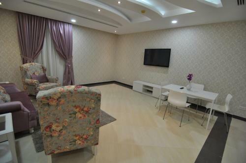 High End Gardens Aparthotel