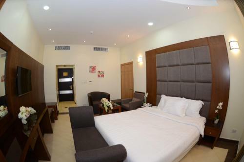 High End Gardens Aparthotel