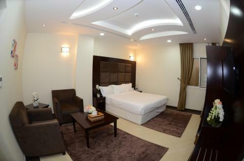 High End Gardens Aparthotel
