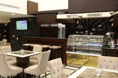 High End Gardens Aparthotel