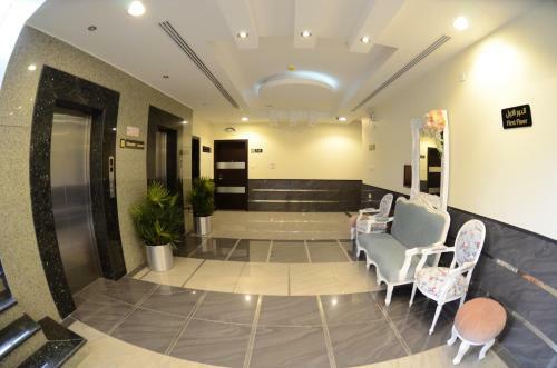 High End Gardens Aparthotel