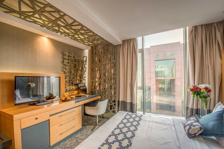 Grand Plaza Gulf Hotel