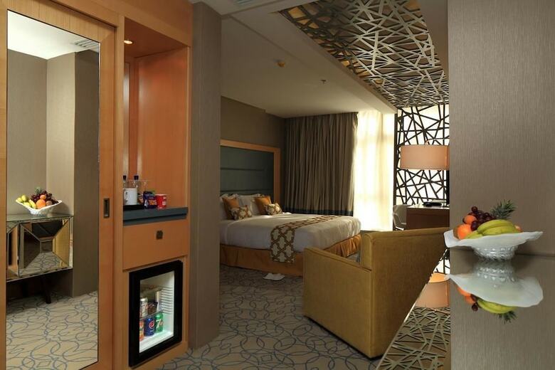 Grand Plaza Gulf Hotel