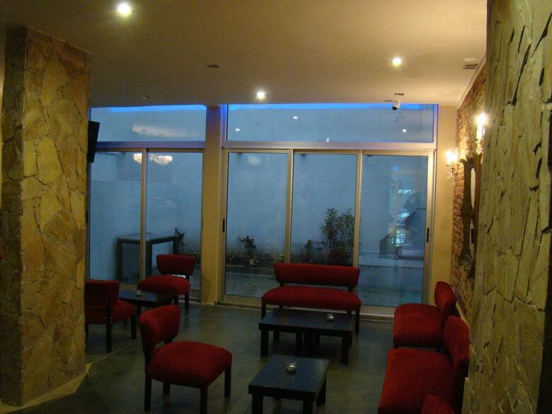 Bue Hotel