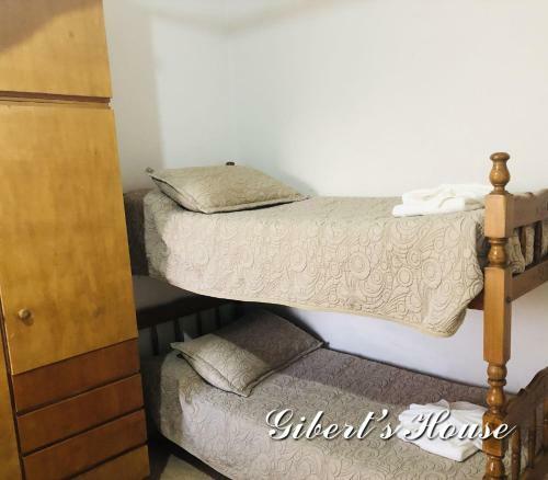 Apart-hotel Gibert's House
