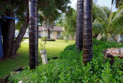 Hotel Esperance Beachfront Resort