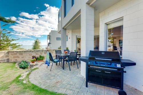 Cottesloe Contemporary Villa