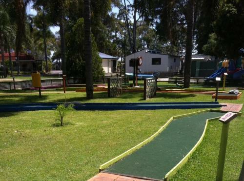Edgewater Holiday Park