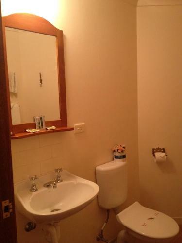 Hostal Hotel Avonleigh