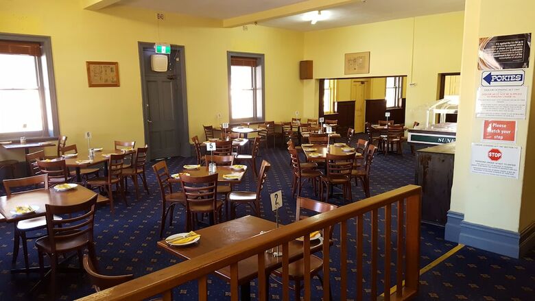 Copper Coast Hotel