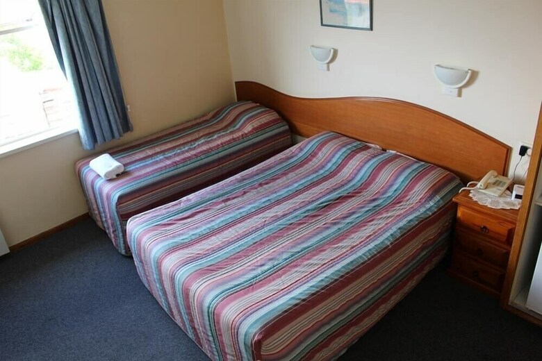 Marquis Hotel Motel