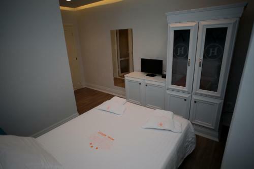 Hotel Konti