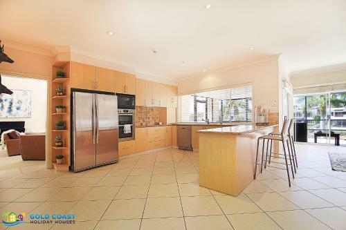 Holiday Home Coveside @ Sanctuary Cove