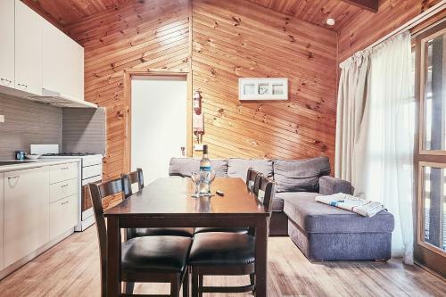 Anglesea Beachfront Family Caravan Park