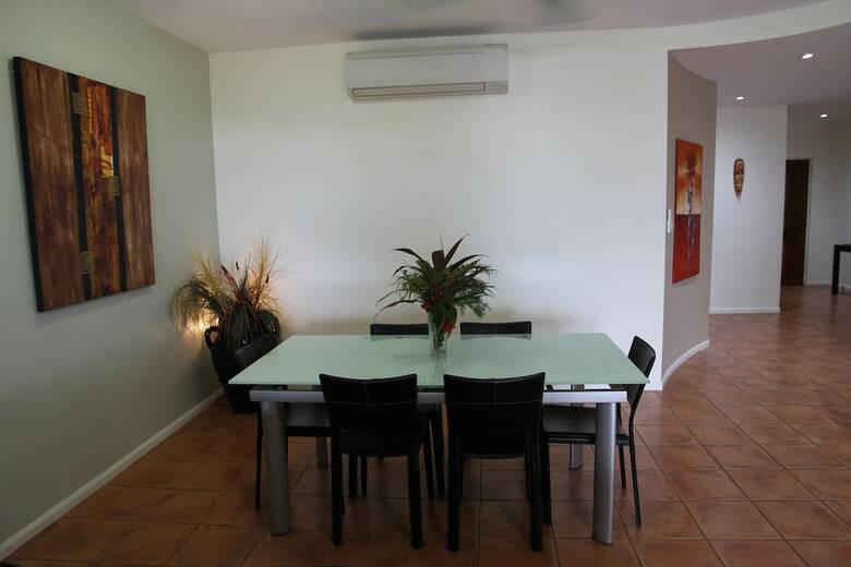 Darwin Deluxe Apartments