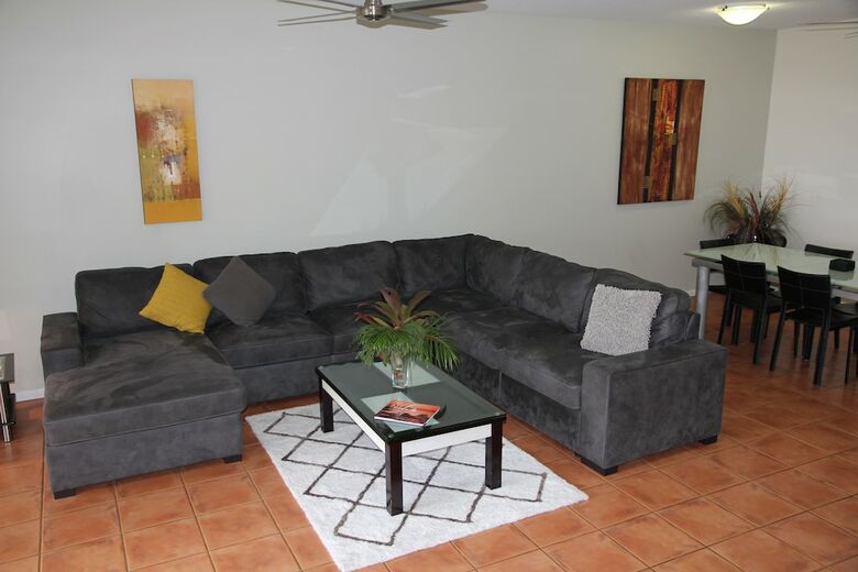 Darwin Deluxe Apartments
