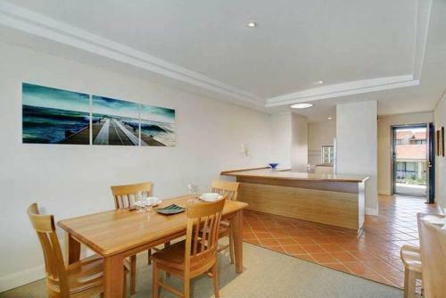 The Big Shell 2 - Apartment 404