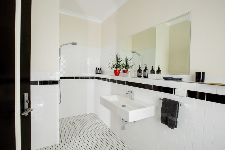 The Commercial Boutique Hotel
