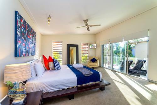 Holiday Home Bayhill Manor