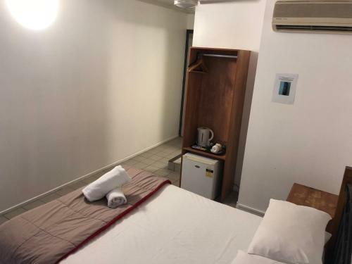 Hotel Airlie Waterfront Accommodation