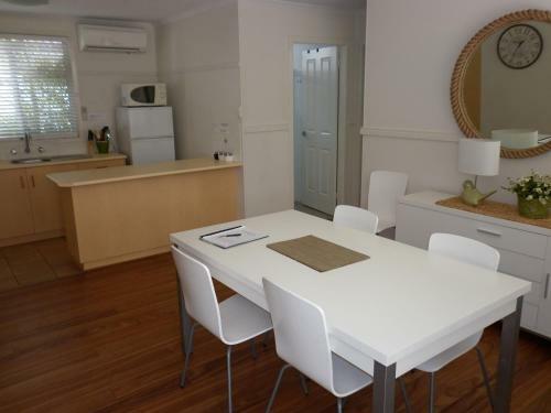 Apartamentos Oceana Holiday Units