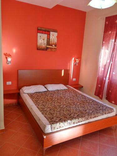 Aldom Apartments