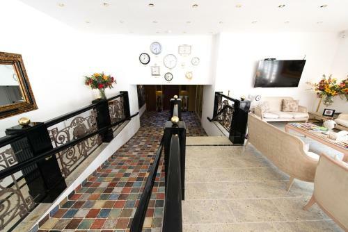 L�wen Hotel