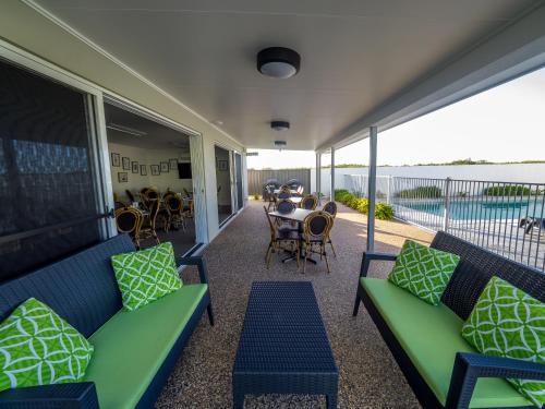 Potter's Oceanside Motel
