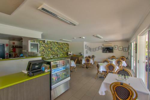 Potter's Oceanside Motel