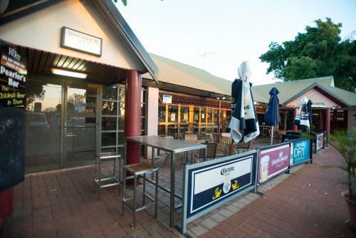 Albergue Roebuck Bay Hotel
