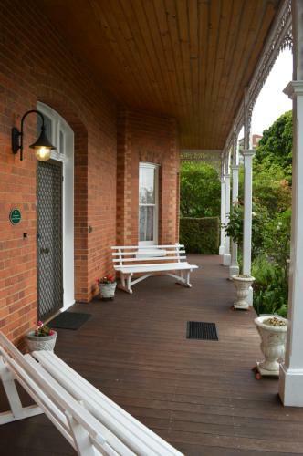 Bed & Breakfast Glen Osborne House