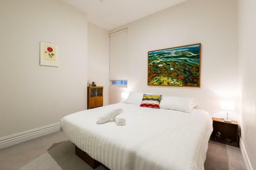 Alia - Beyond A Room Private Apartments