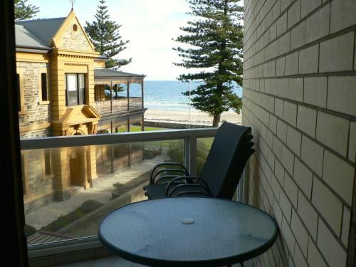 South Esplanade Apartment