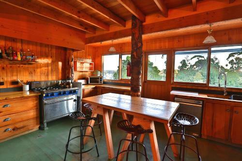 Bruny Lodge