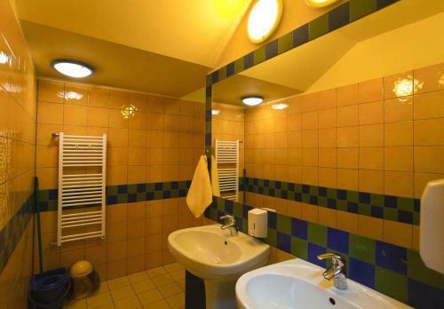Hostal Youth Hostel 'podlasie'
