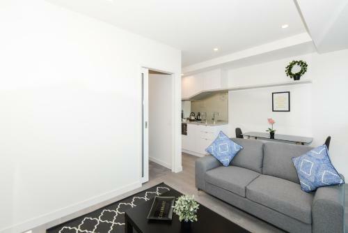 Mono Apartments On La Trobe Street