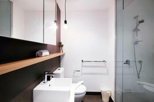 Mono Apartments On La Trobe Street
