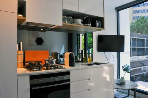 Mono Apartments On La Trobe Street