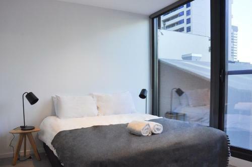 Mono Apartments On La Trobe Street